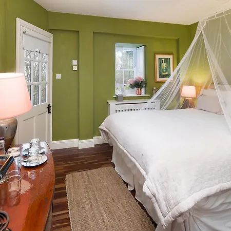 Country house Barnabrow Killinagh